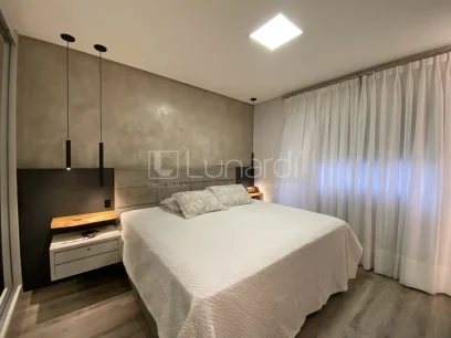 Foto Apartamento com 3 Dormitórios