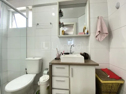 Foto Apartamento com 3 Dormitórios