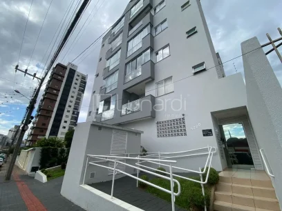 Foto Apartamento com 2 Dormitórios