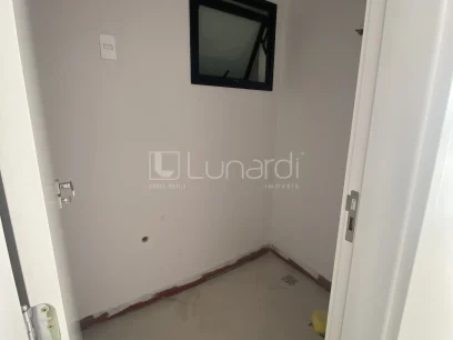 Foto Apartamento com 3 Suítes