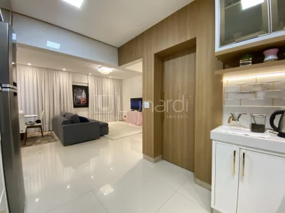 Foto Apartamento com 3 Suítes
