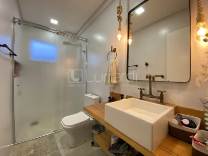 Foto Apartamento com 3 Dormitórios