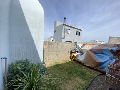 Foto Casa com 3 Dormitórios