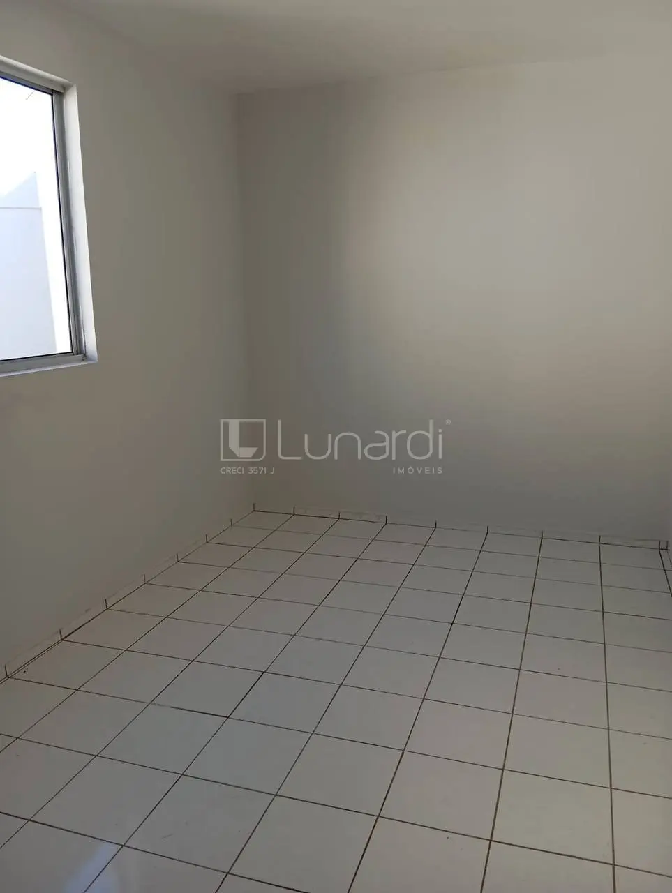 Foto Apartamento com 3 Dormitórios