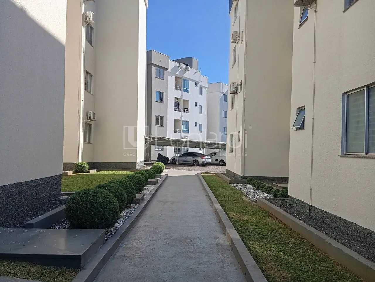 Foto Apartamento com 3 Dormitórios