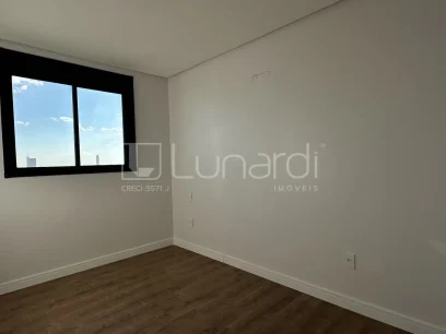 Foto Apartamento com 3 Dormitórios