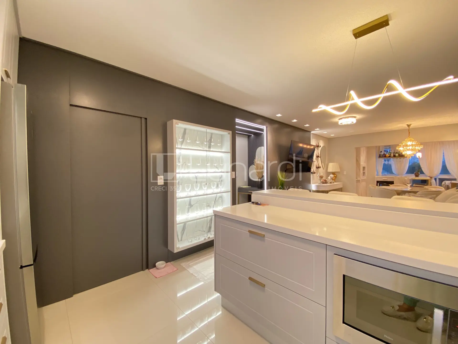 Foto Apartamento com 2 Dormitórios