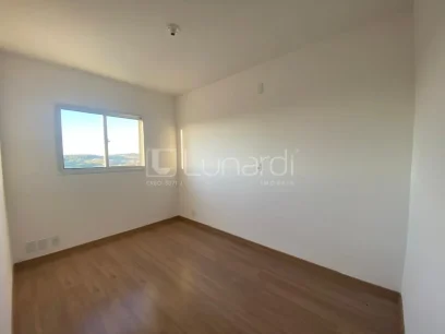 Foto Apartamento com 2 Dormitórios