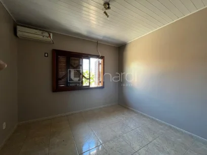 Foto Casa com 2 Dormitórios