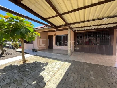 Foto Casa com 2 Dormitórios