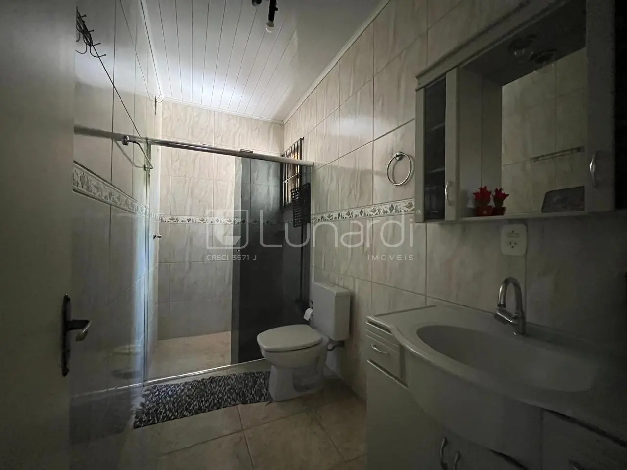 Foto Casa com 2 Dormitórios