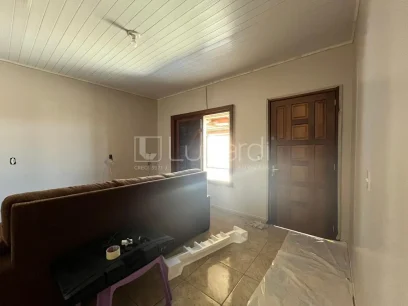 Foto Casa com 2 Dormitórios