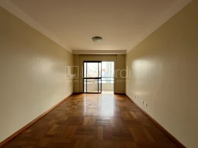 Foto Apartamento com 3 Dormitórios