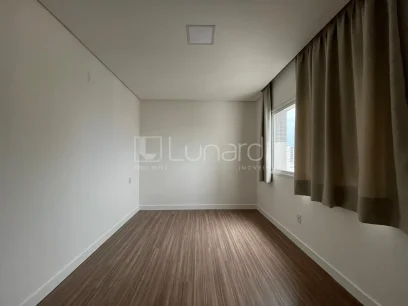 Foto Apartamento com 2 Dormitórios