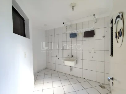 Foto Apartamento com 3 Dormitórios