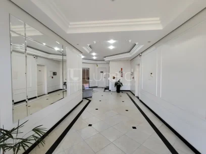 Foto Apartamento com 3 Dormitórios