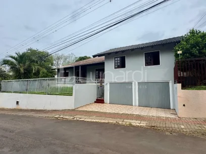 Casa com 3 Dormitórios