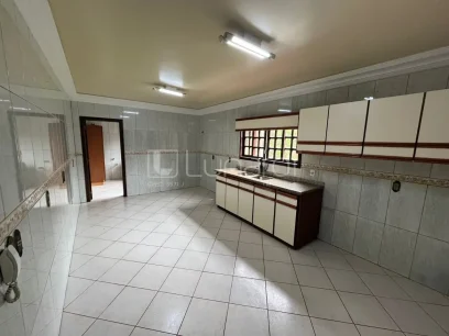 Foto Casa com 3 Dormitórios