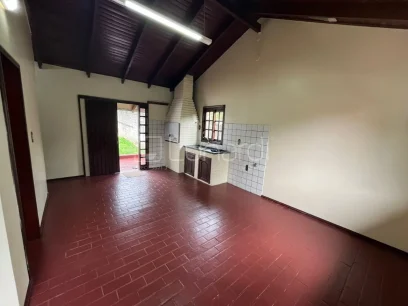 Foto Casa com 3 Dormitórios