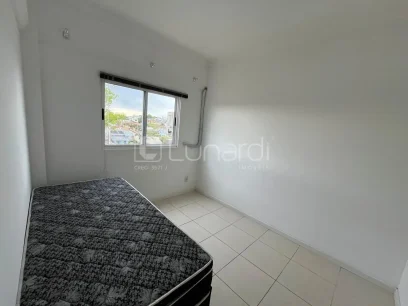 Foto Apartamento com 2 Dormitórios