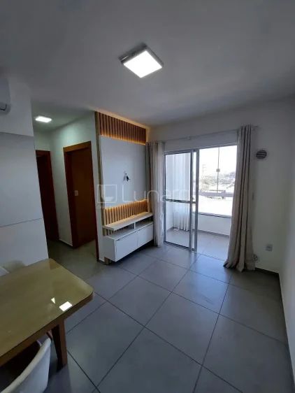 Apartamento com 2 Dormitórios