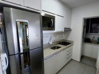 Foto Apartamento com 2 Dormitórios