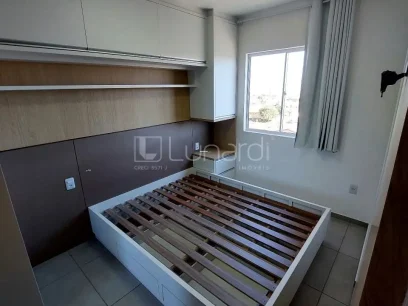 Foto Apartamento com 2 Dormitórios