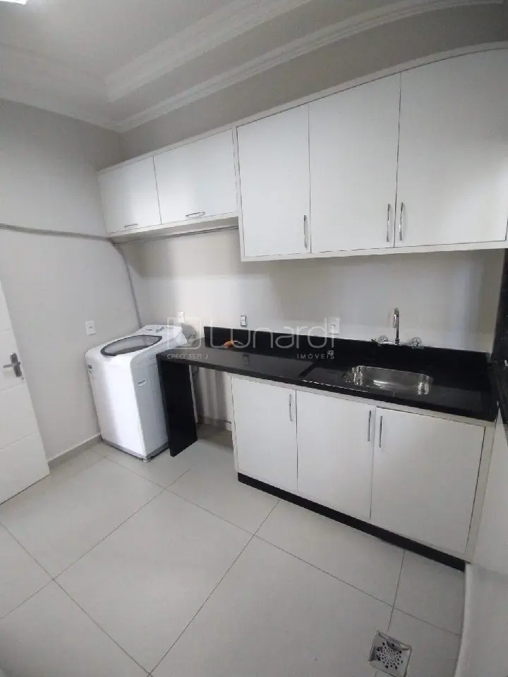 Foto Casa com 3 Dormitórios