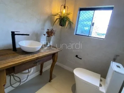 Foto Casa com 3 Dormitórios