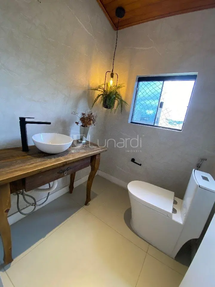 Foto Casa com 3 Dormitórios