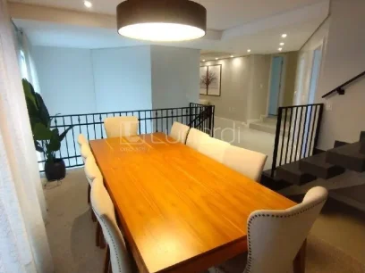 Foto Casa com 3 Dormitórios