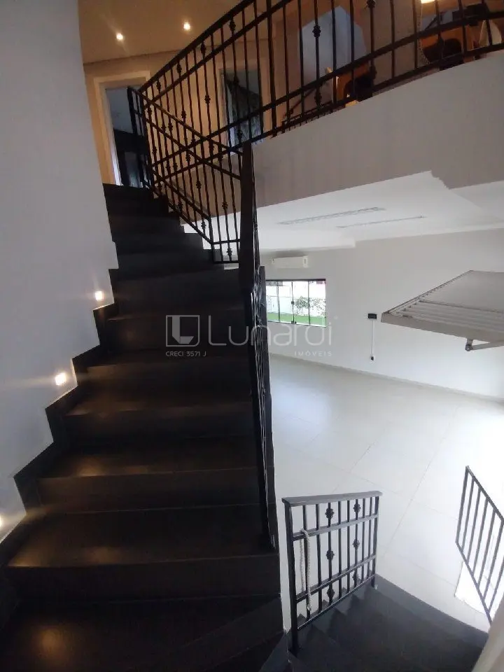 Foto Casa com 3 Dormitórios