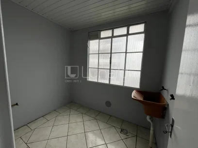 Foto Apartamento com 2 Dormitórios