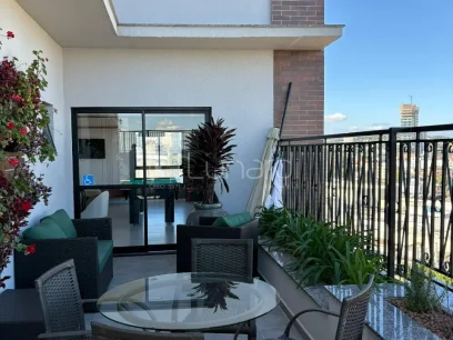 Foto Apartamento com 2 Dormitórios