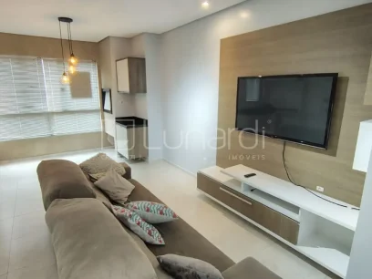 Foto Apartamento com 2 Dormitórios