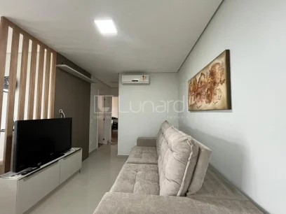 Foto Apartamento com 2 Dormitórios