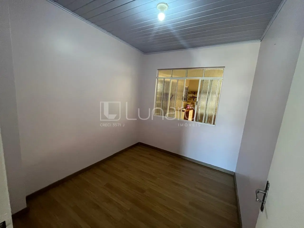 Foto Casa com 4 Dormitórios