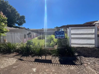 Casa com 4 Dormitórios