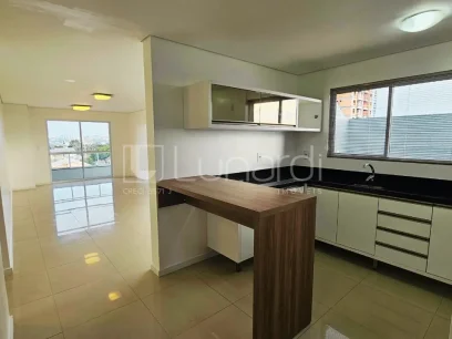 Apartamento com 3 Dormitórios