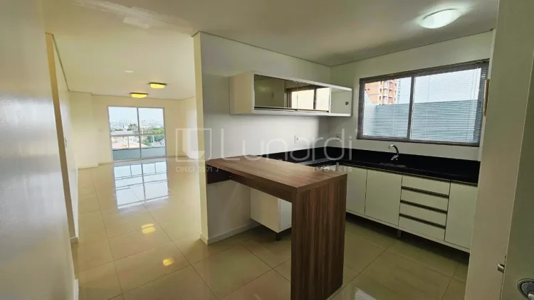Apartamento com 3 Dormitórios