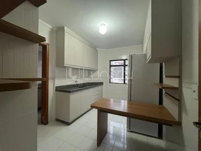 Foto Apartamento com 3 Dormitórios