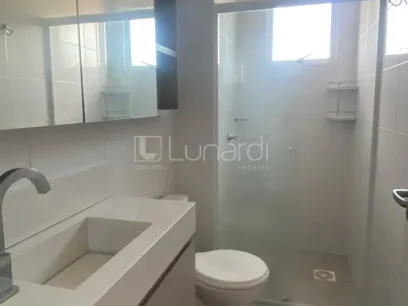 Foto Apartamento com 2 Dormitórios