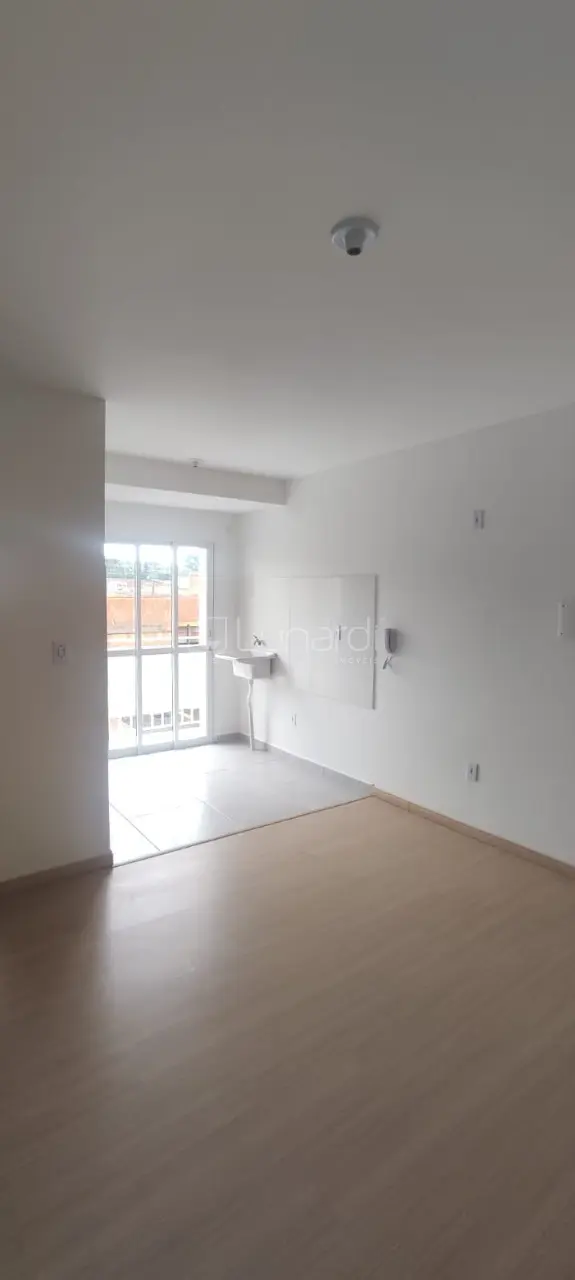 Foto Apartamento com 2 Dormitórios