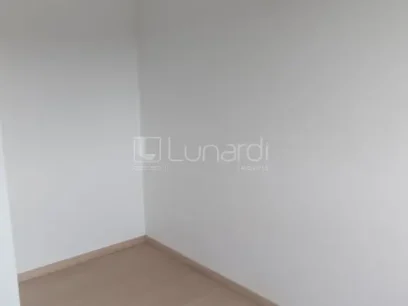 Foto Apartamento com 2 Dormitórios