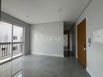 Foto Apartamento com 2 Dormitórios