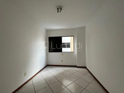 Foto Apartamento com 2 Dormitórios