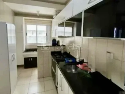 Foto Apartamento com 2 Dormitórios