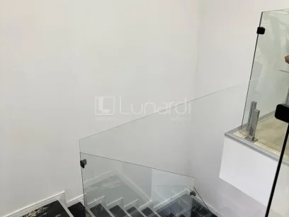 Foto Sobrado com 3 Dormitórios