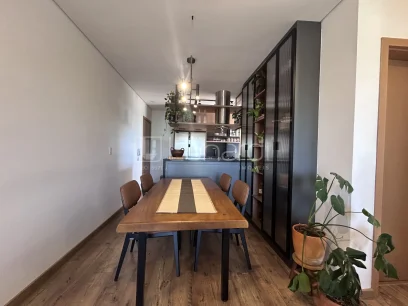 Foto Apartamento com 2 Dormitórios