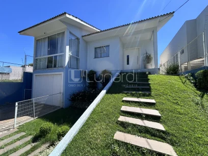 Foto Casa com 3 Dormitórios
